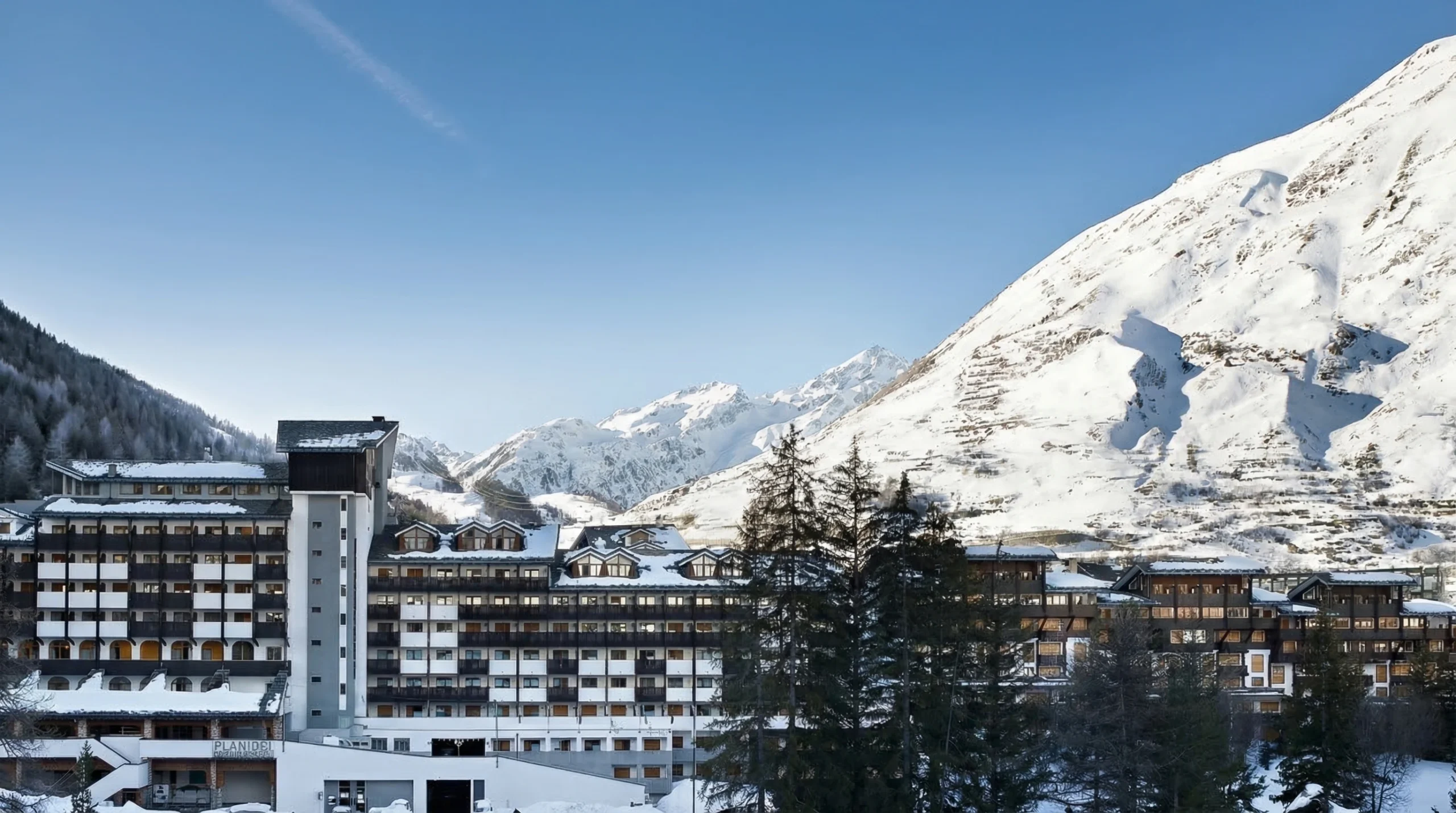 Planibel Hotel & Residence